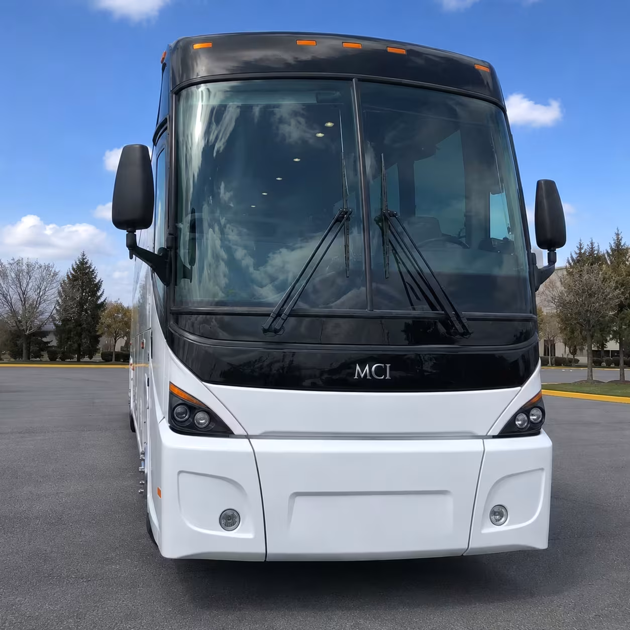 clarksville charter bus rentals to nashville international airport