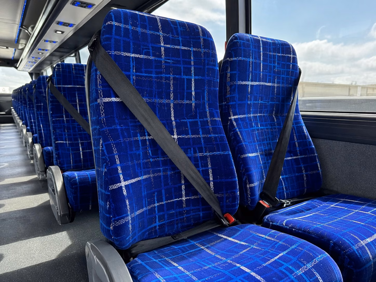 clarksville school field trip and sports team charter buses