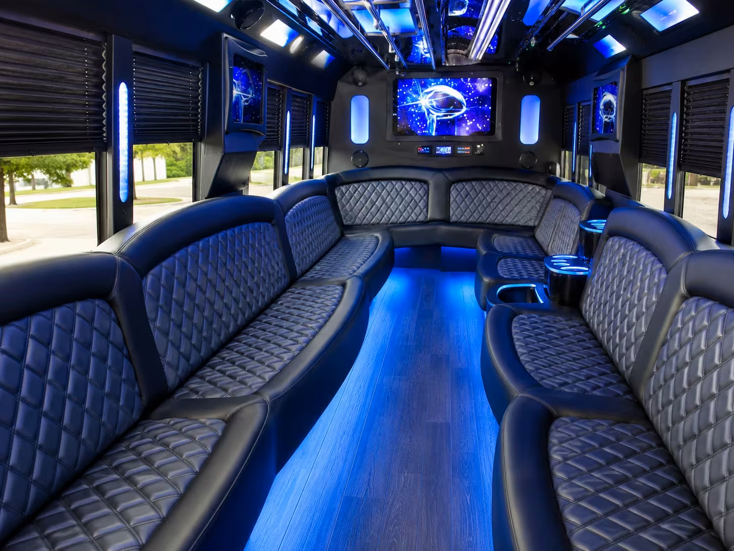 easily book party buses for clarksville bachelorette parties
