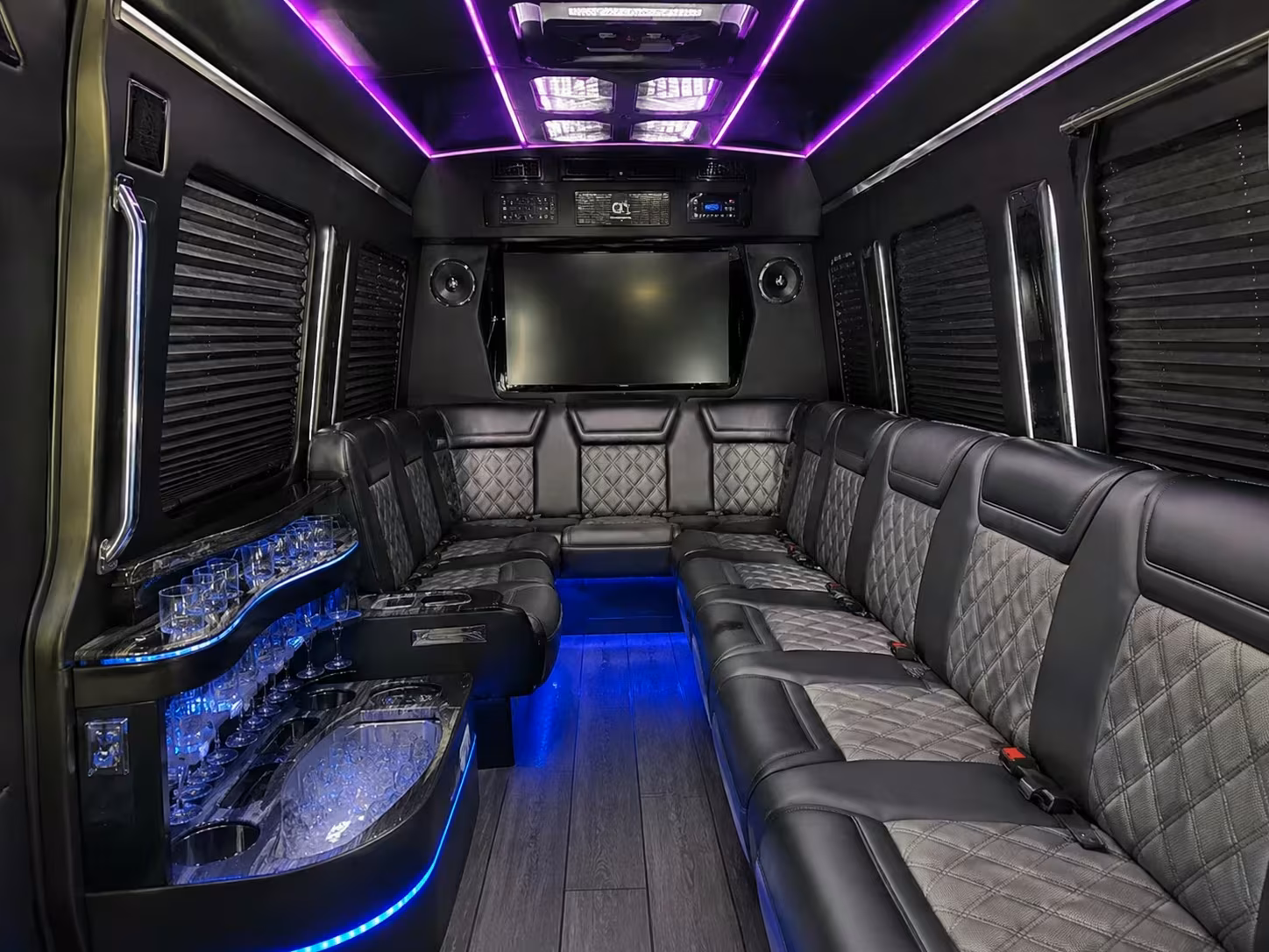 school and college athletic transportation in clarksville