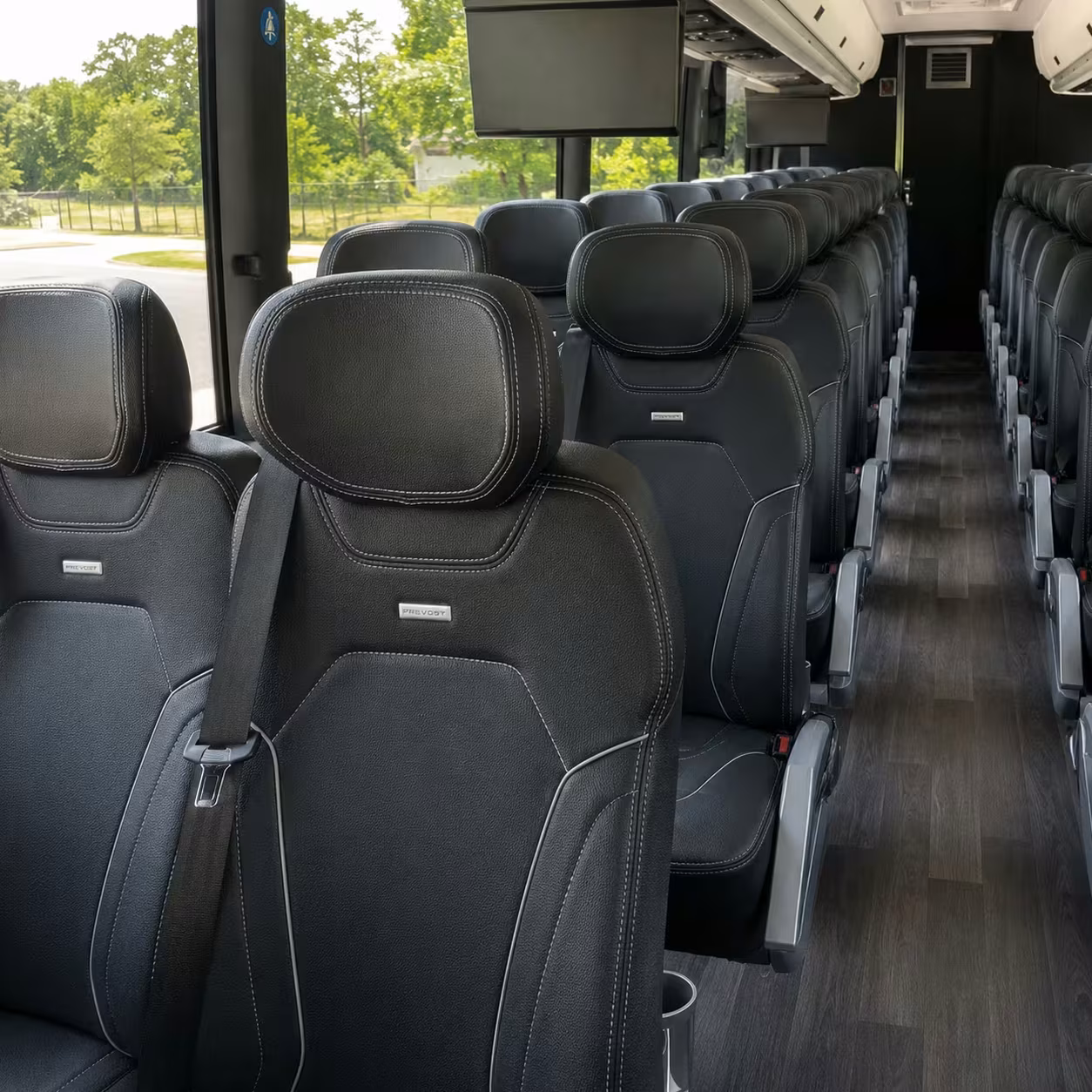 school field trip charter bus rentals in clarksville
